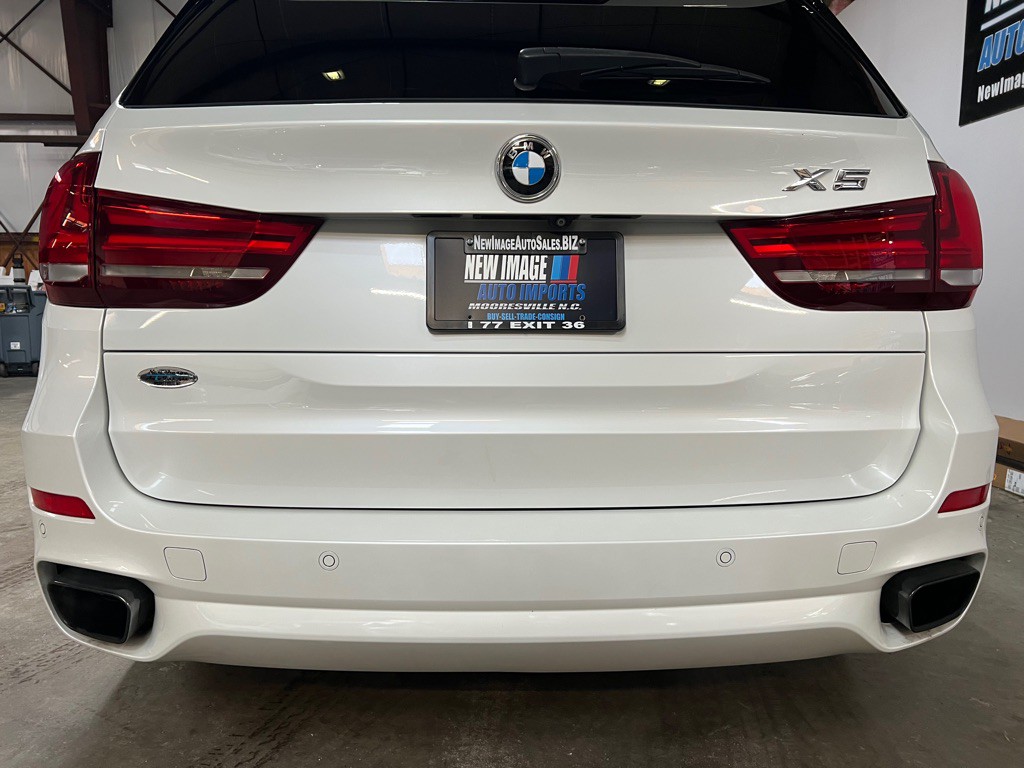 2017 BMW X5 Image 12