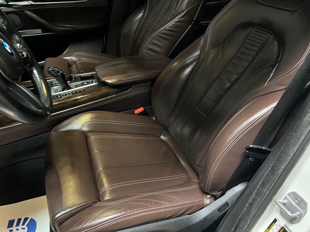 2017 BMW X5 Image 22