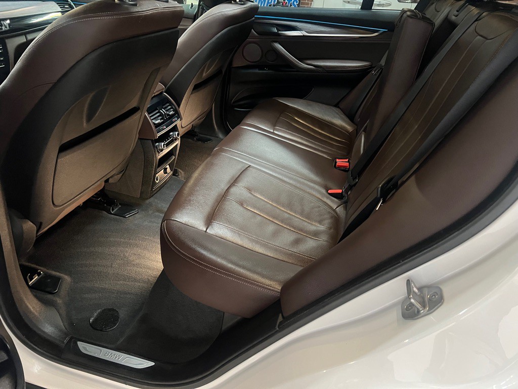 2018 BMW X5 Image 21