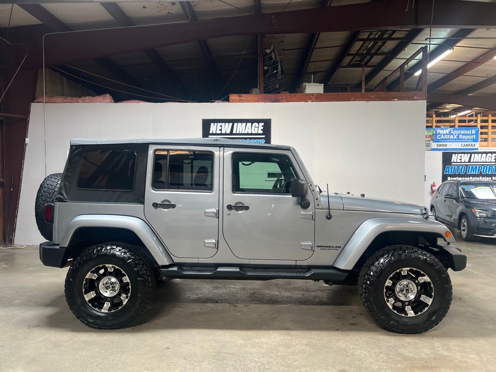 2015 Jeep Wrangler Unlimited Image 1