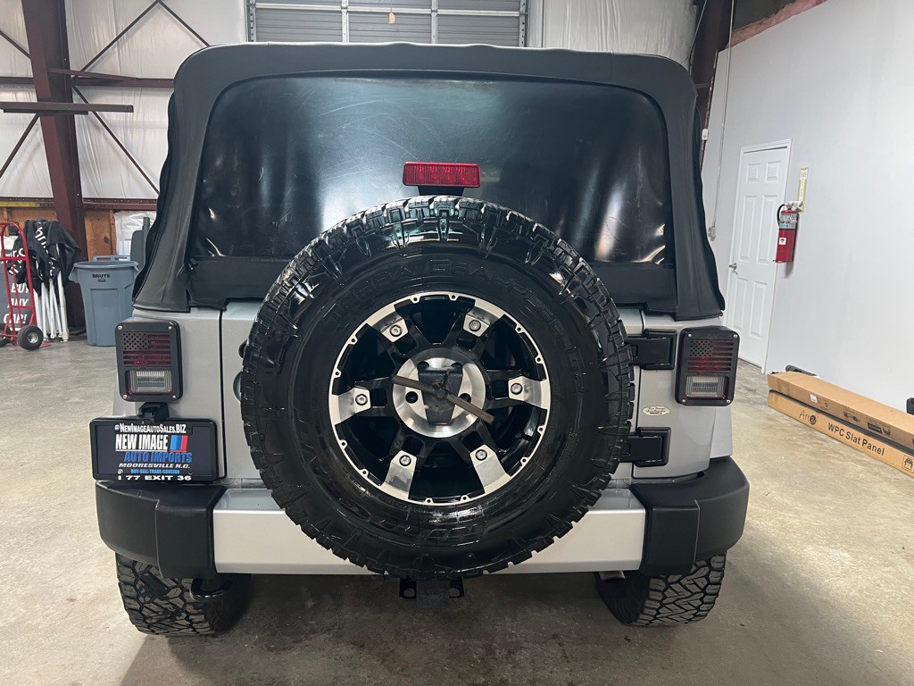 2015 Jeep Wrangler Unlimited Image 9