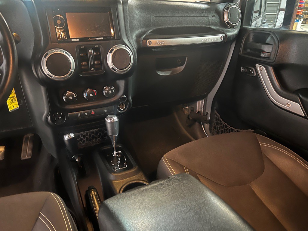 2015 Jeep Wrangler Unlimited Image 25