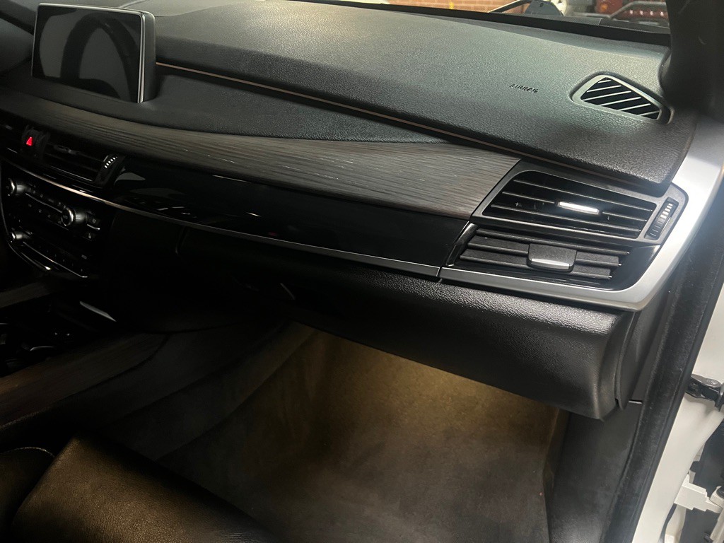 2016 BMW X5 Image 22