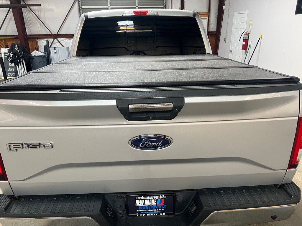 2017 Ford F-150 Image 9