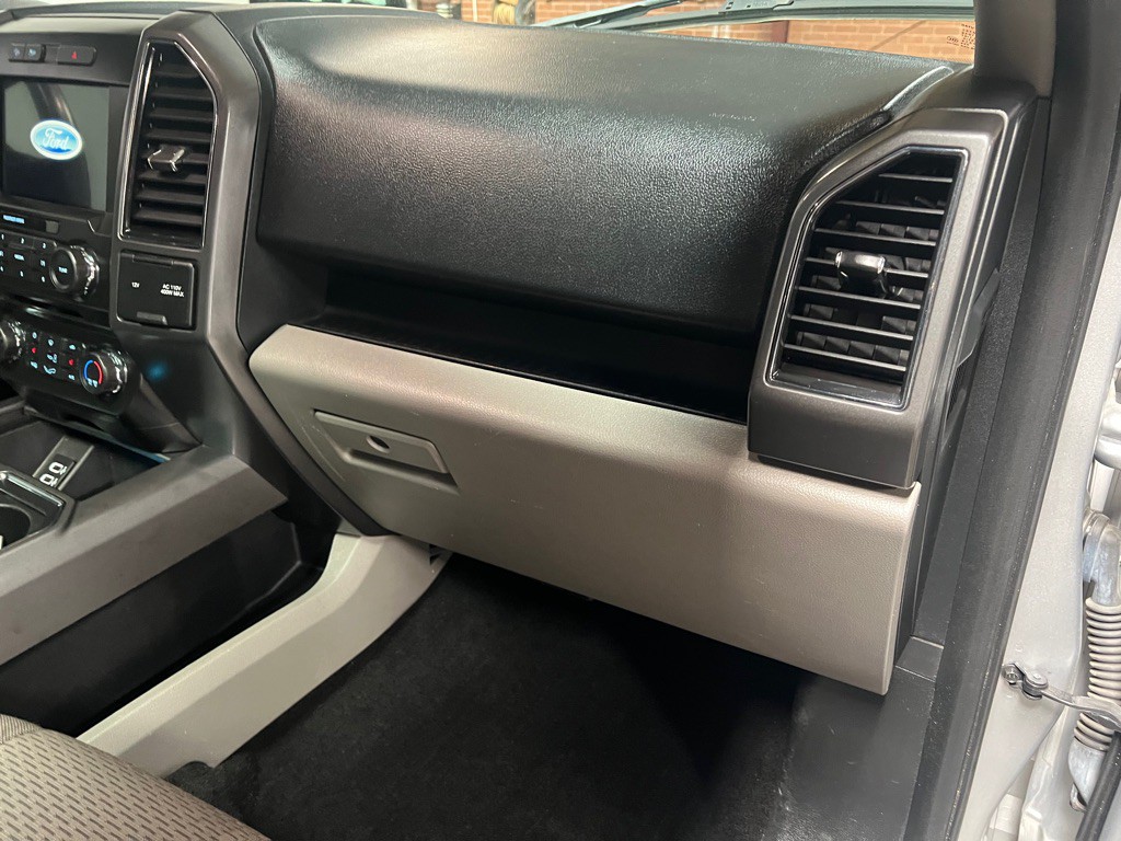 2017 Ford F-150 Image 21