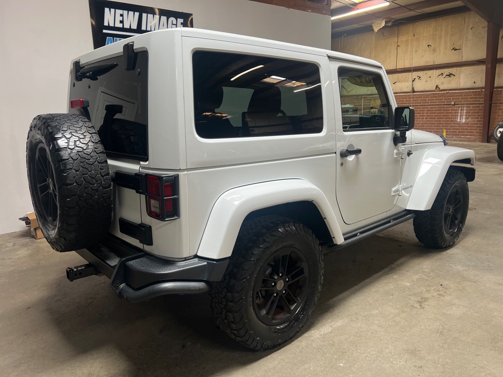 2017 Jeep Wrangler Image 4