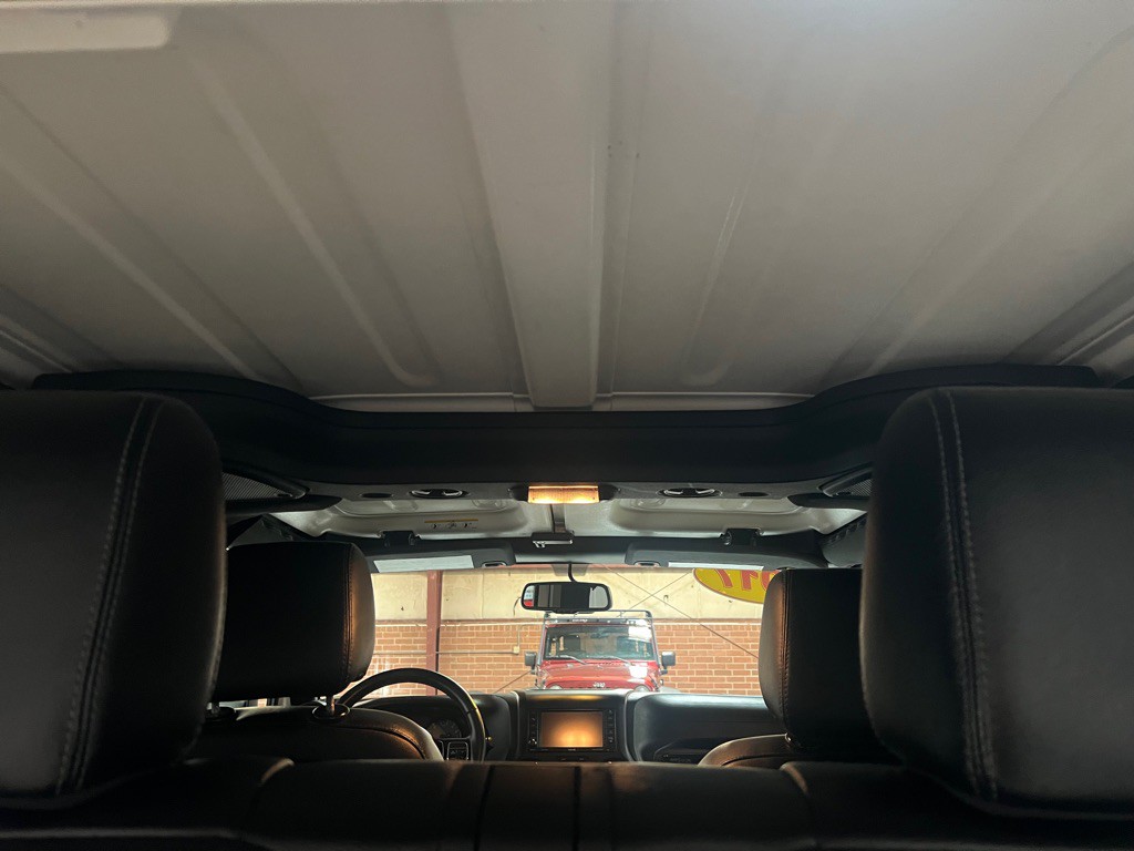 2017 Jeep Wrangler Image 29