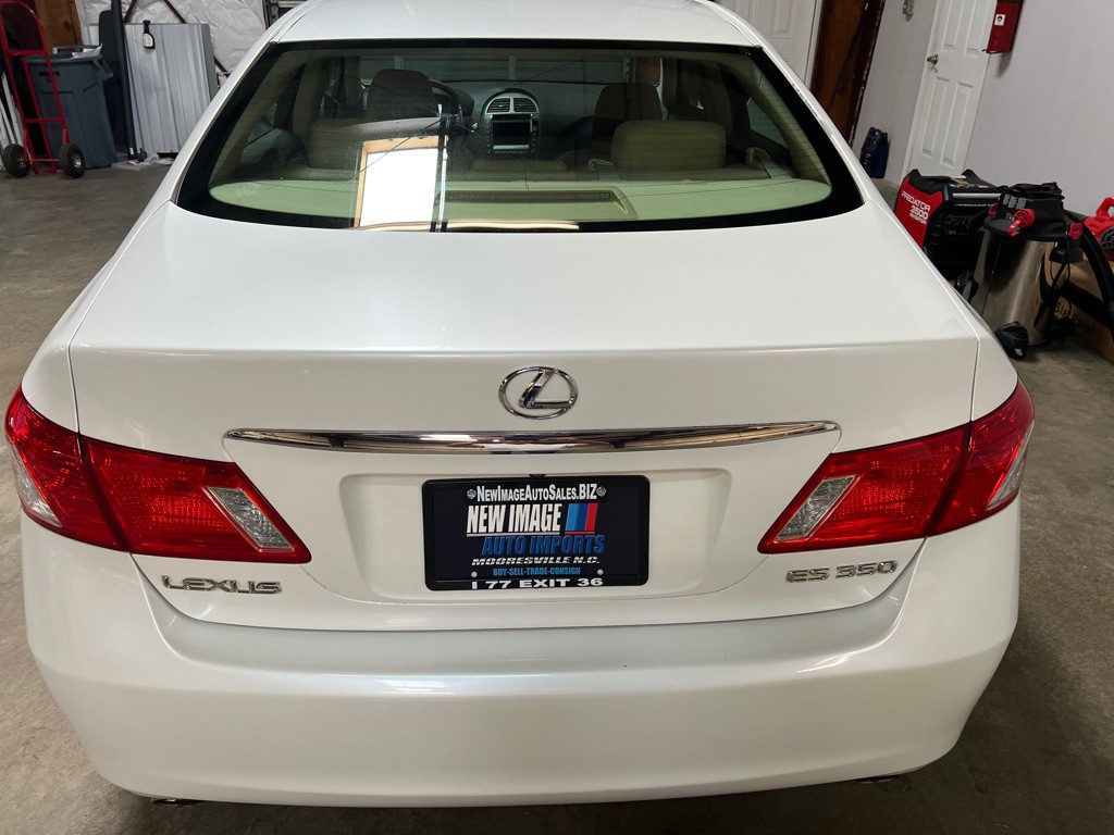 2007 Lexus ES Image 7