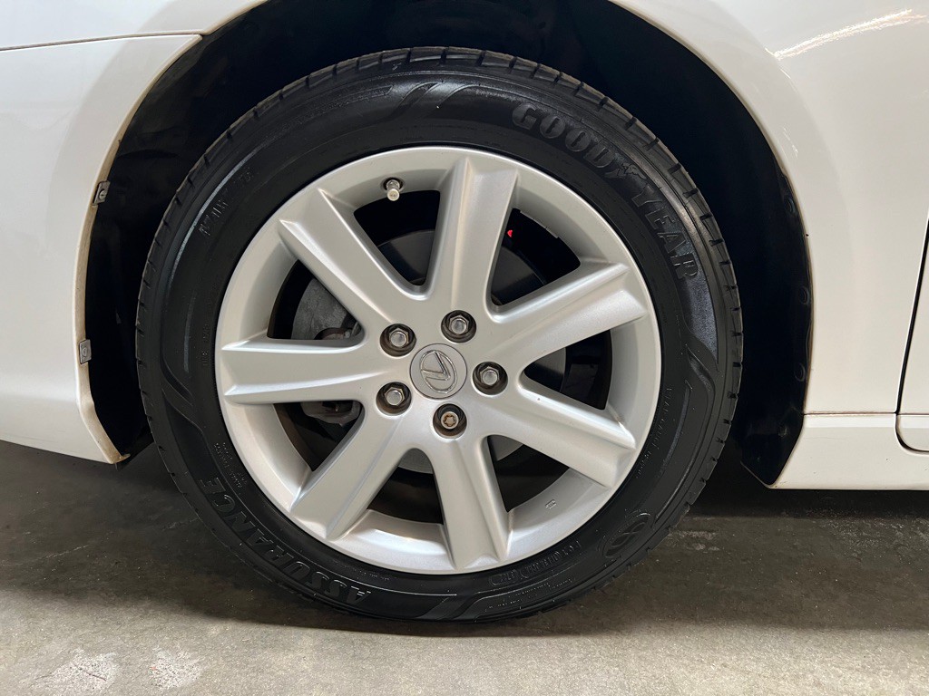 2007 Lexus ES Image 11