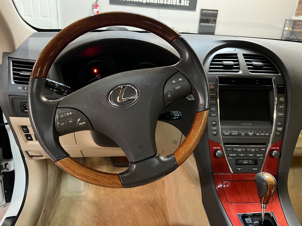 2007 Lexus ES Image 17