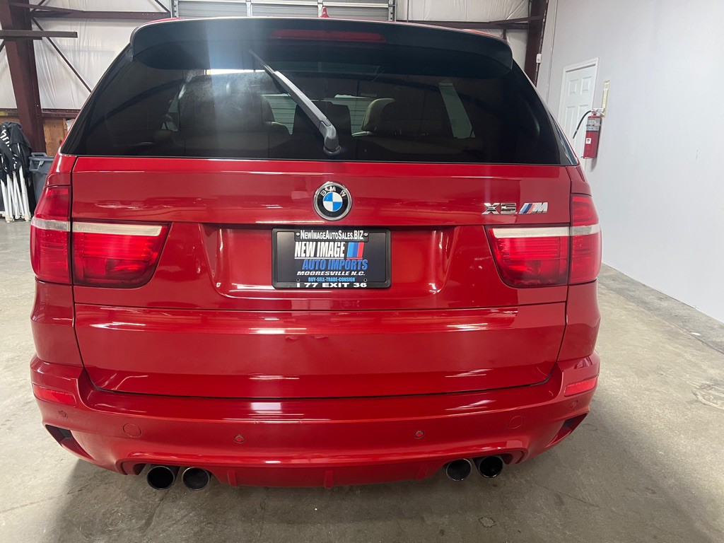 2010 BMW X5 Image 10