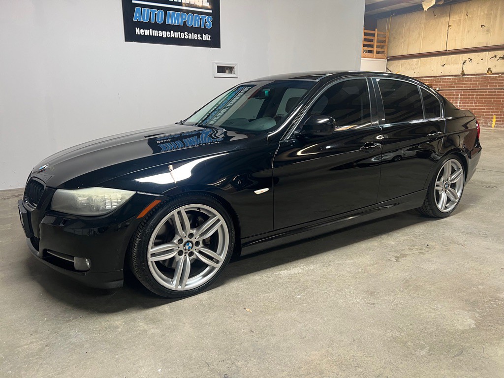 2010 BMW 3 Series Image 6