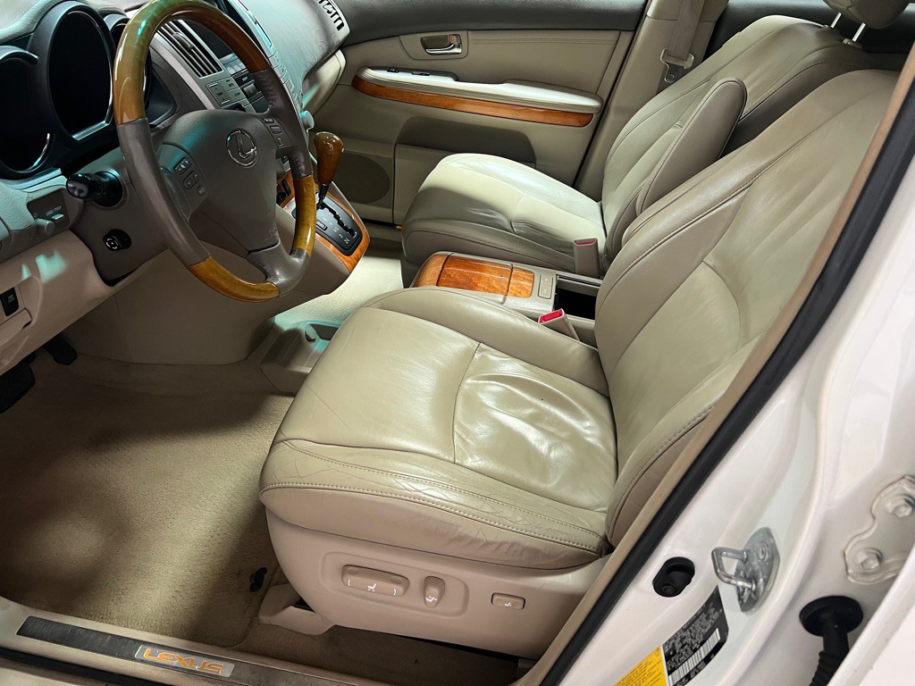 2008 Lexus RX Image 18