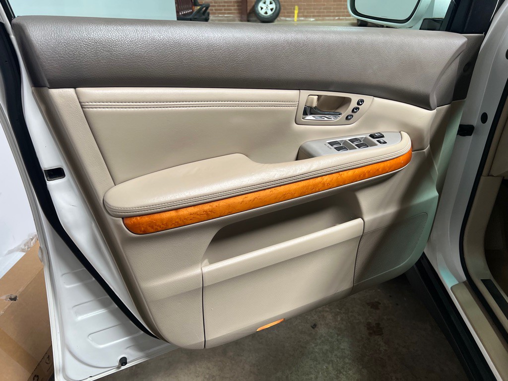 2008 Lexus RX Image 26