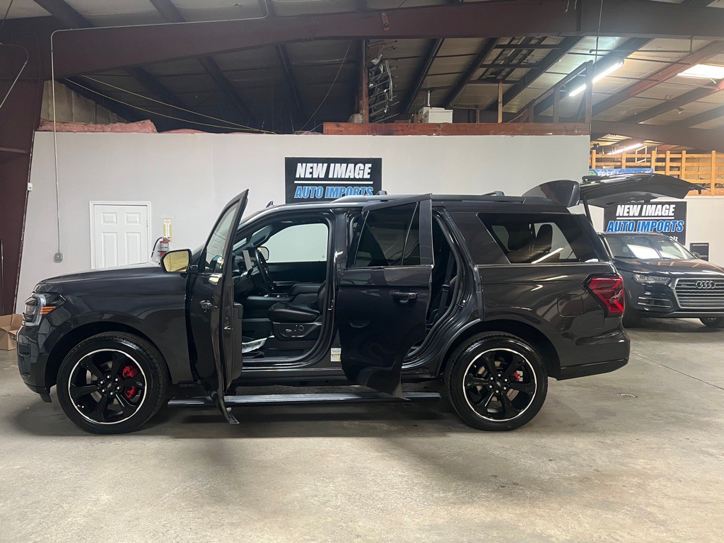 2023 Ford Expedition Image 7