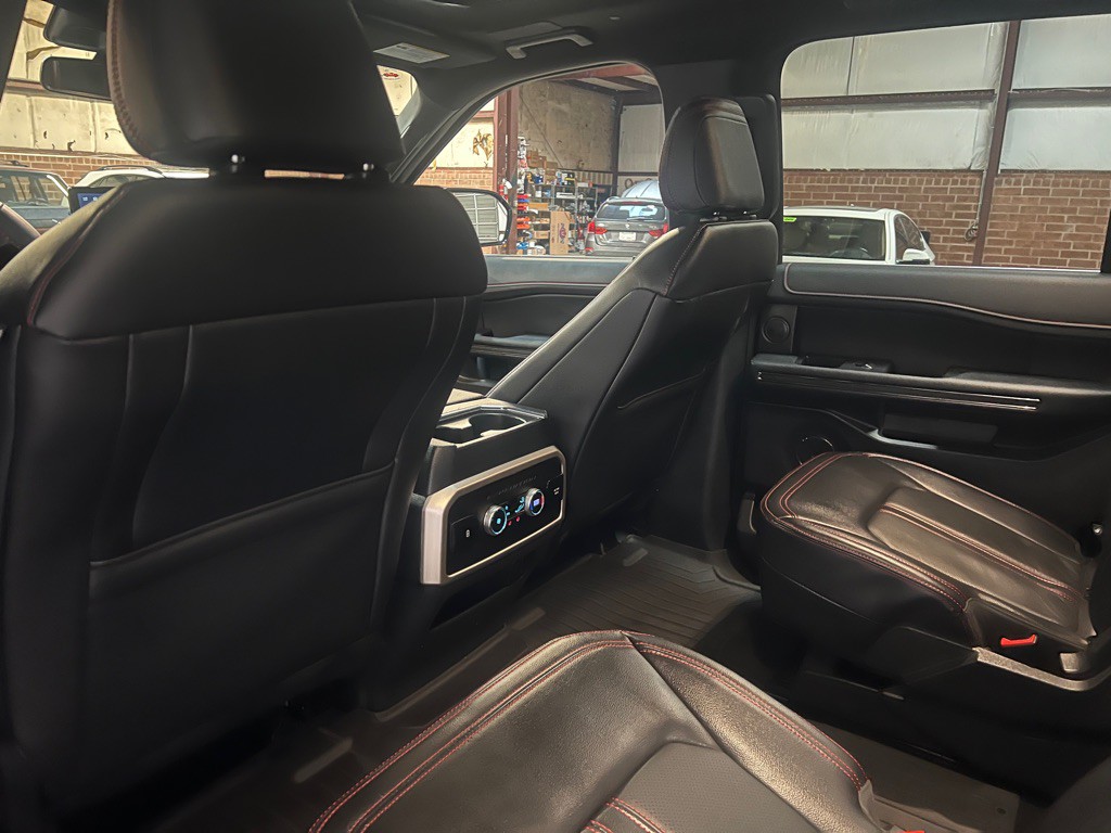 2023 Ford Expedition Image 32