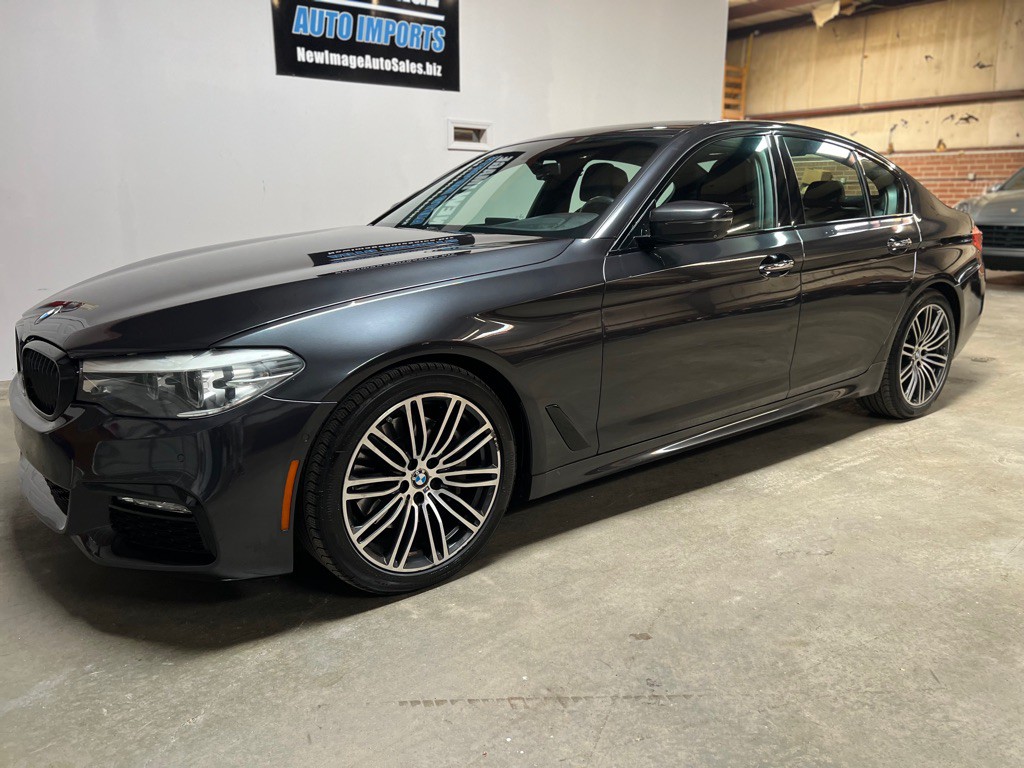 2018 BMW 5 Series Image 6