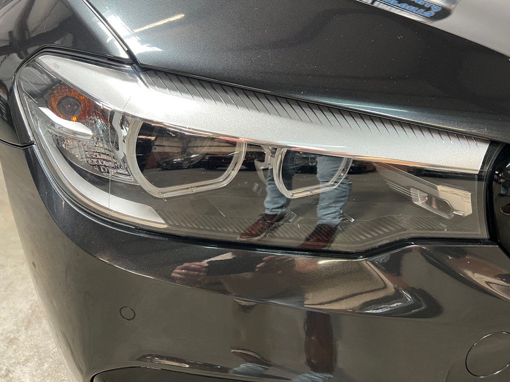 2018 BMW 5 Series Image 13