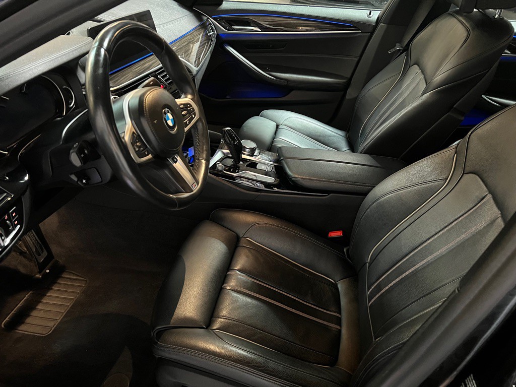 2018 BMW 5 Series Image 15