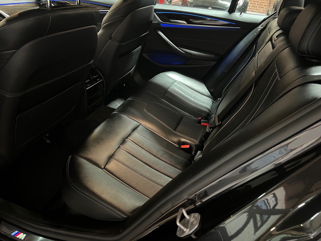 2018 BMW 5 Series Image 18