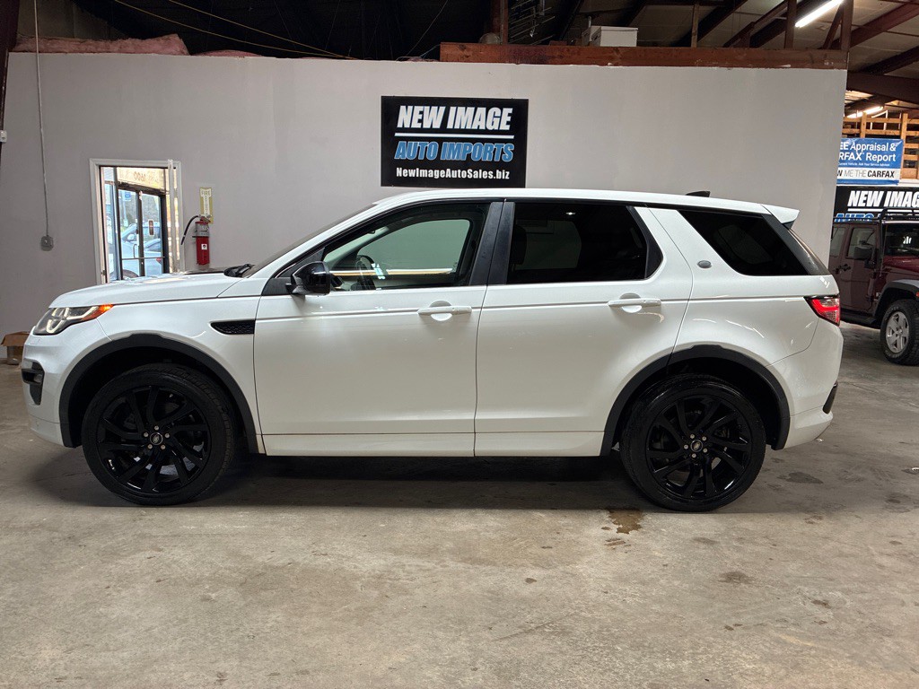 2017 Land Rover Discovery Sport Image 8