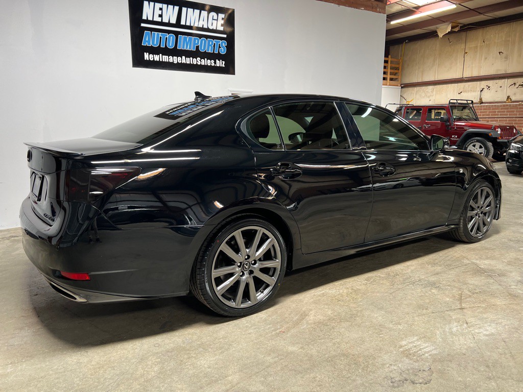 2013 Lexus GS Image 2