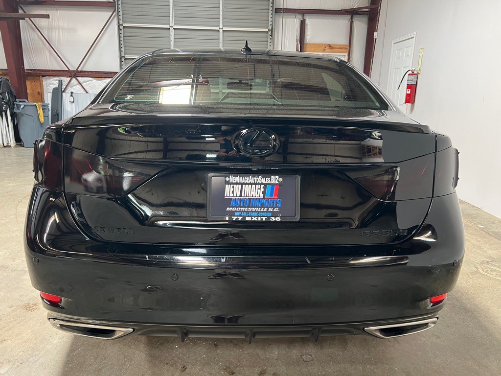 2013 Lexus GS Image 8