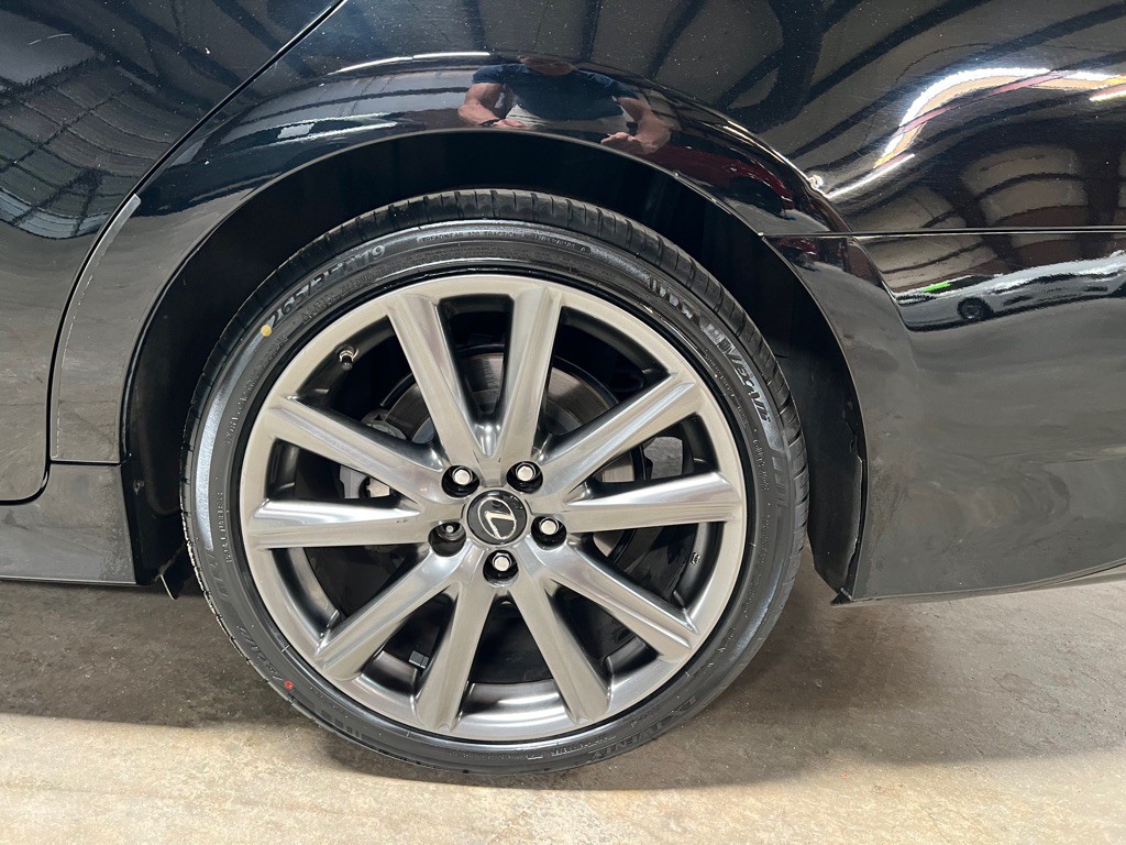 2013 Lexus GS Image 12