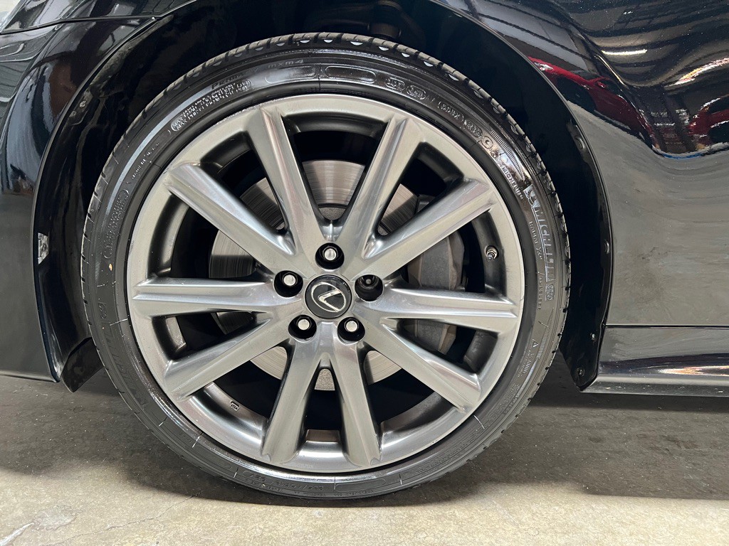 2013 Lexus GS Image 13