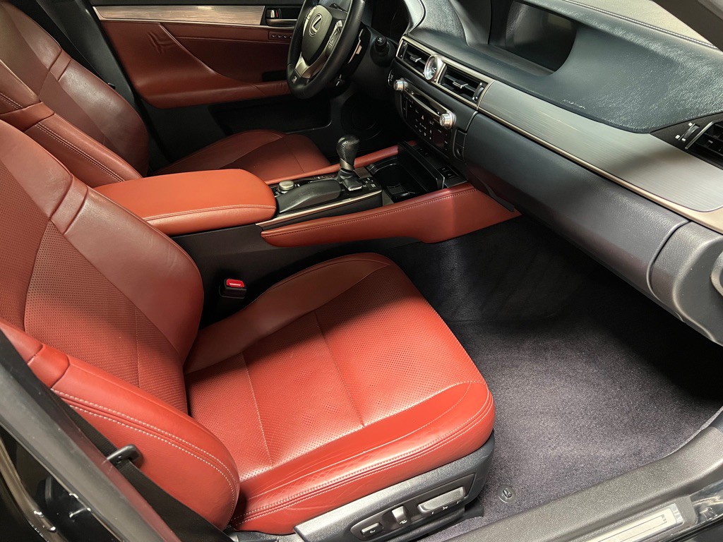 2013 Lexus GS Image 19