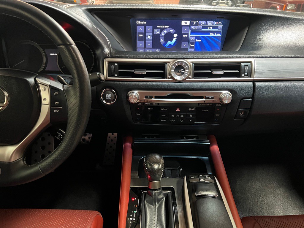 2013 Lexus GS Image 22