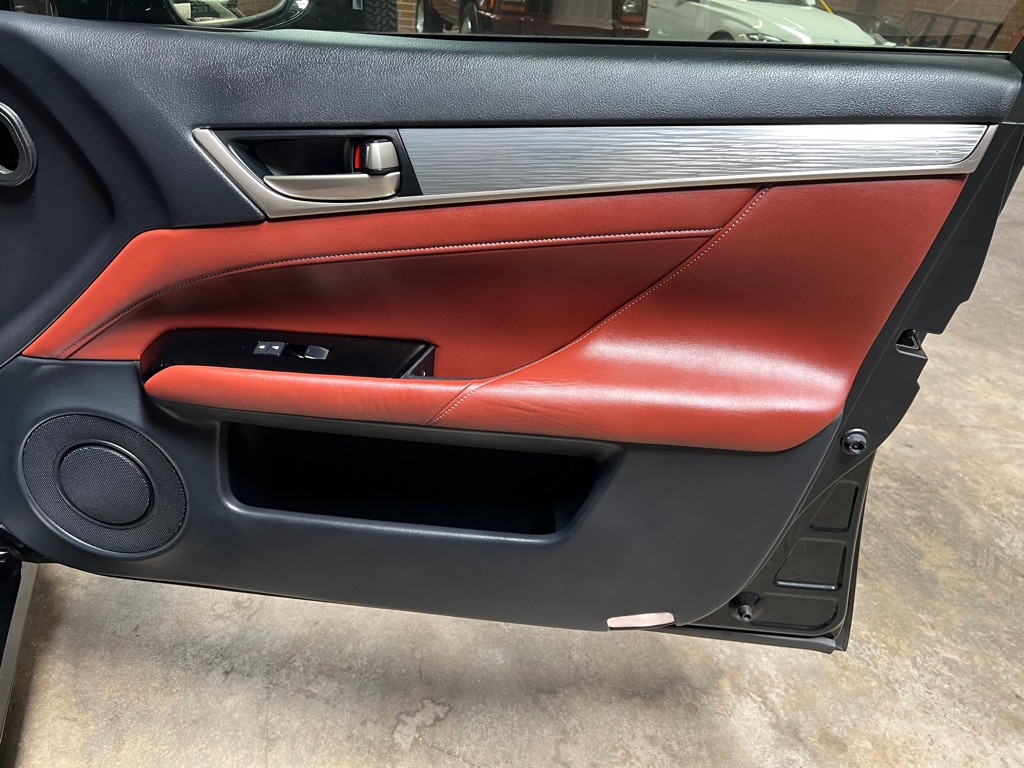 2013 Lexus GS Image 25