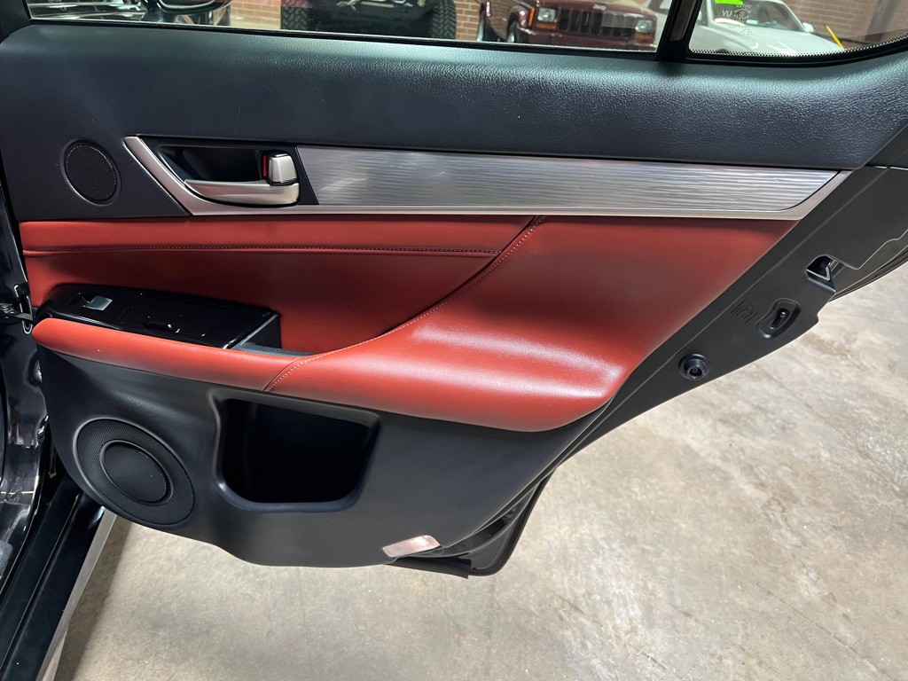 2013 Lexus GS Image 26