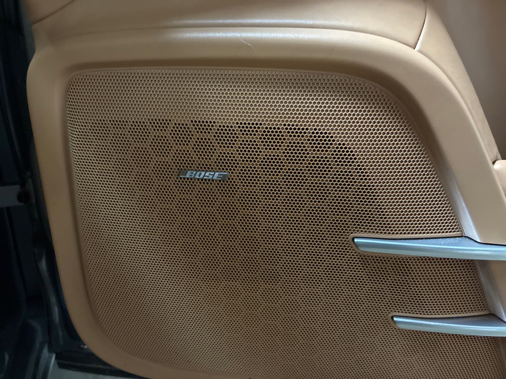 2016 Porsche Cayenne Image 36