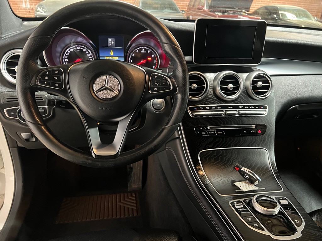 2018 Mercedes-Benz GLC-Class Image 22