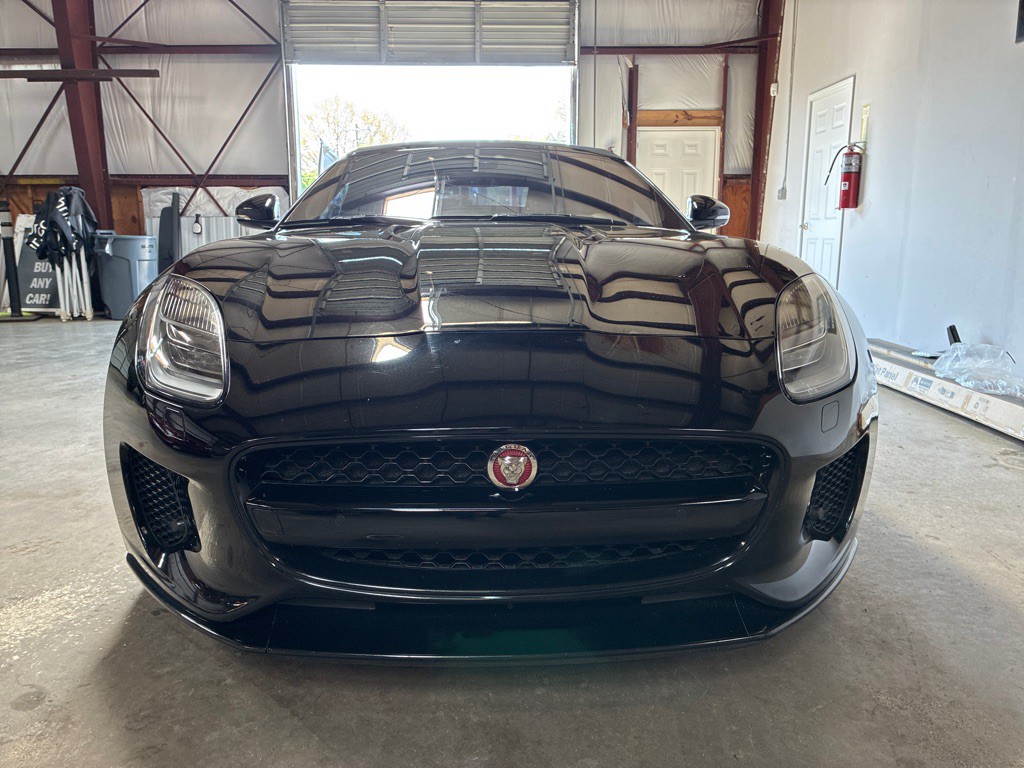 2020 Jaguar F-TYPE Image 6