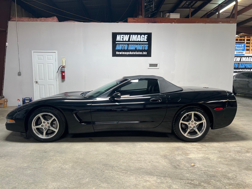 2001 Chevrolet Corvette Image 7