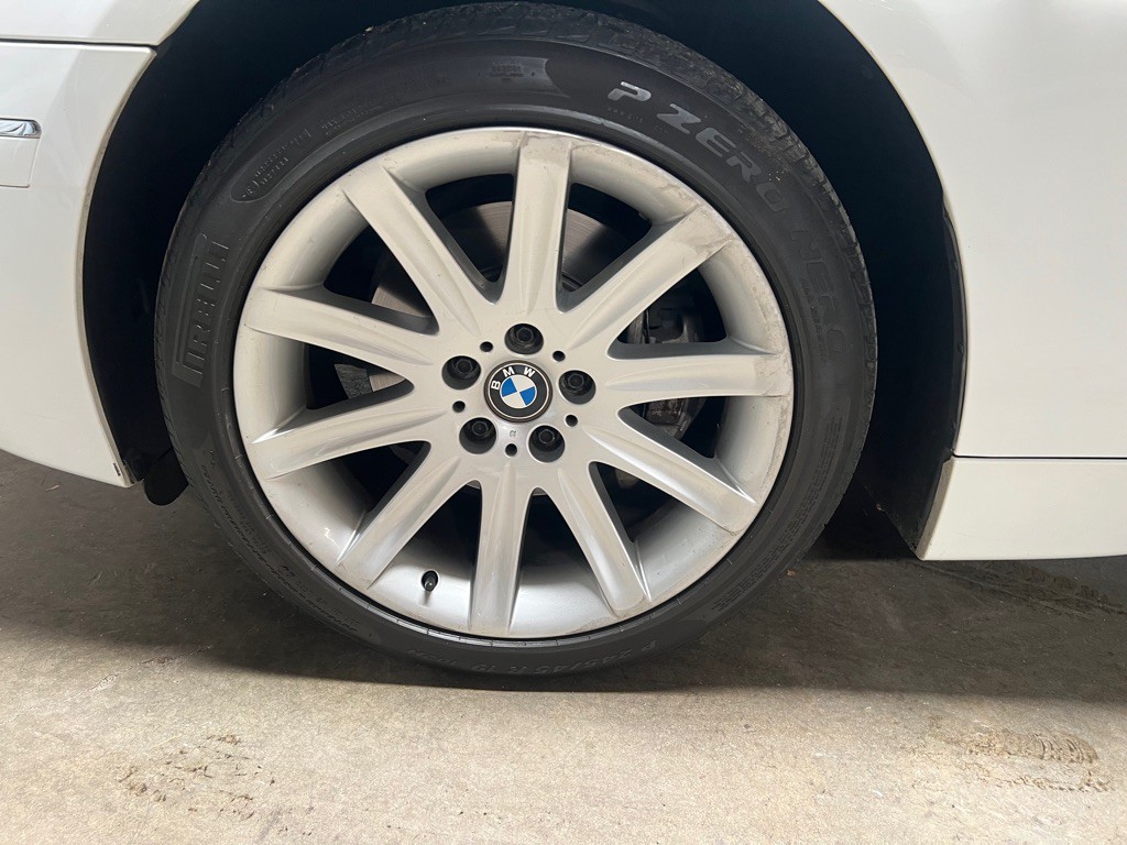 2004 BMW 7 Series Image 17