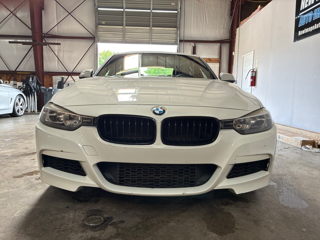 2013 BMW 3 Series Image 6