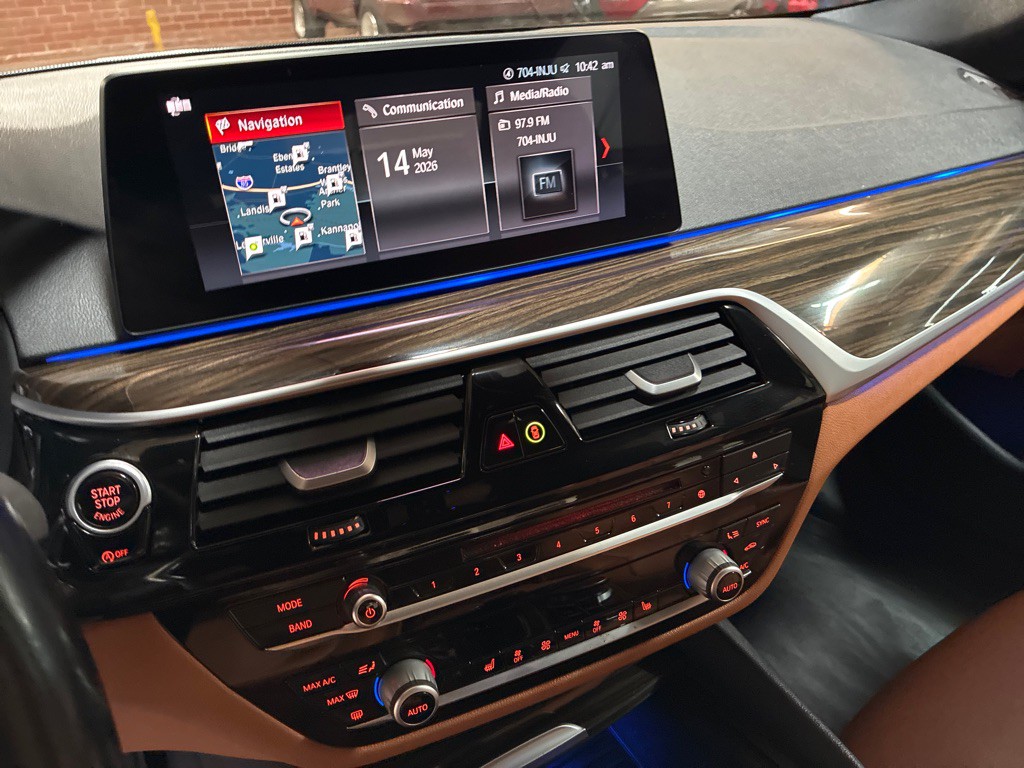 2019 BMW 5 Series Image 17
