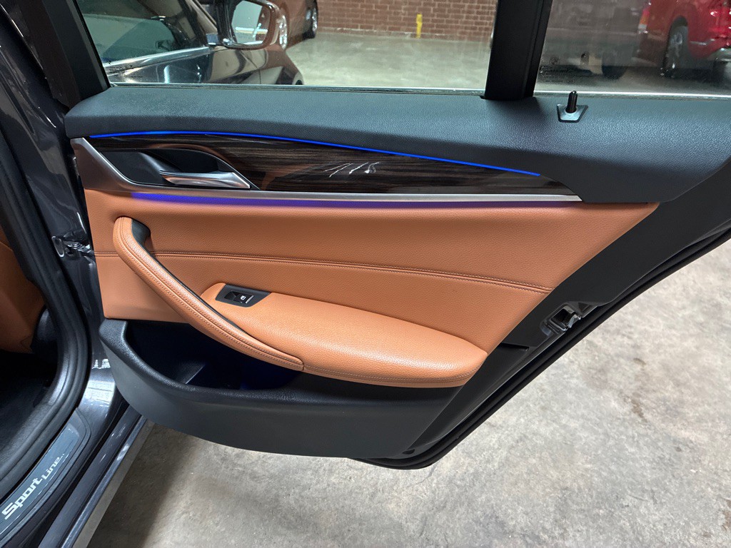 2019 BMW 5 Series Image 23