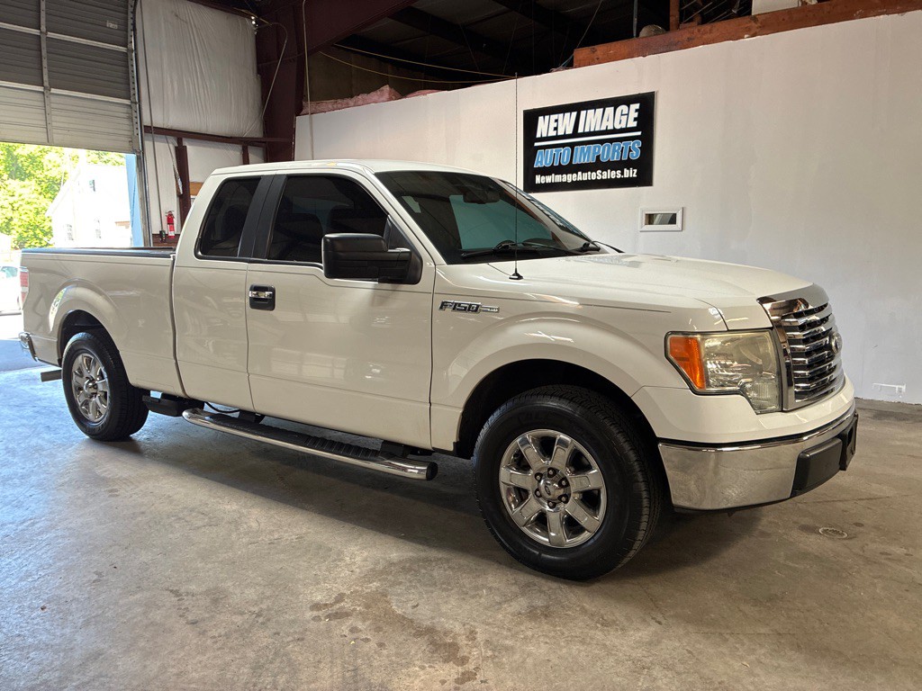 2010 Ford F-150 Image 2