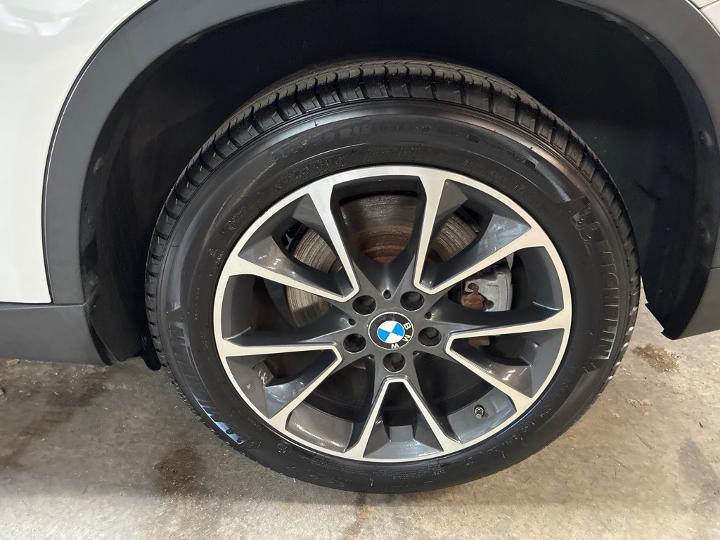 2015 BMW X5 Image 12