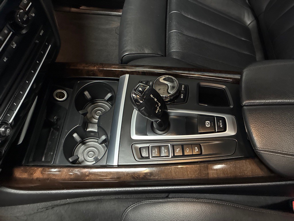 2015 BMW X5 Image 21