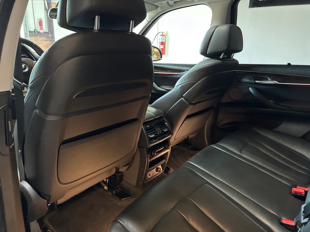 2015 BMW X5 Image 23