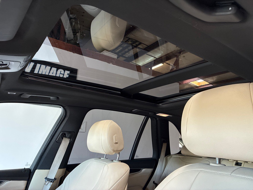 2015 BMW X5 Image 52