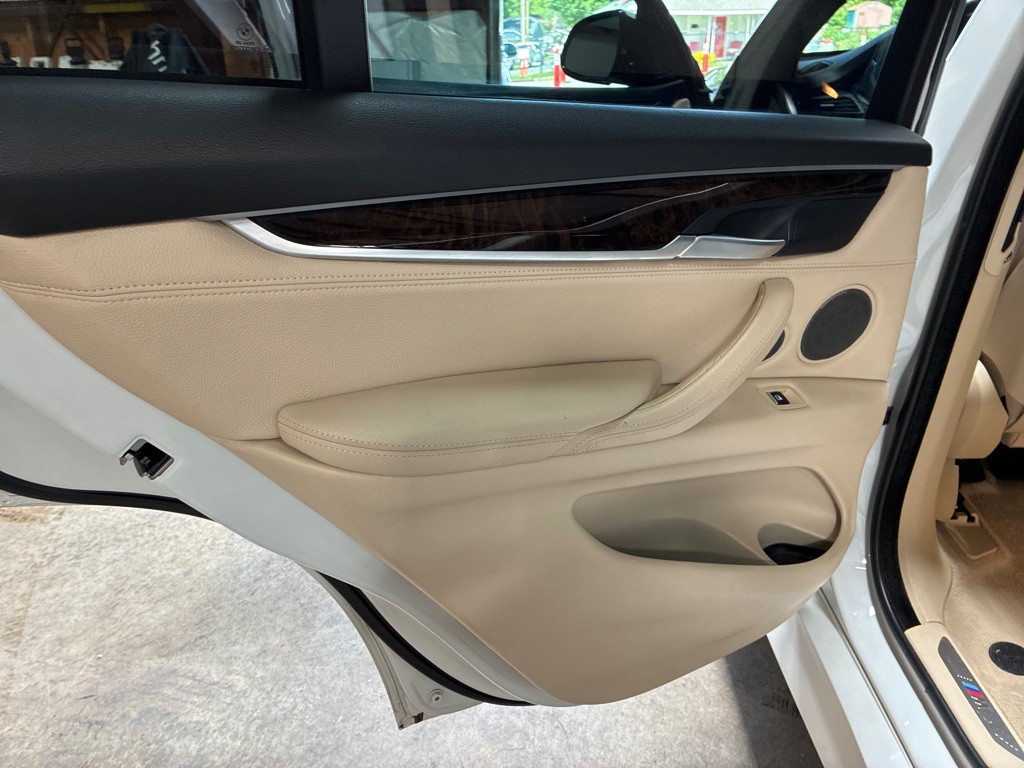 2015 BMW X5 Image 53