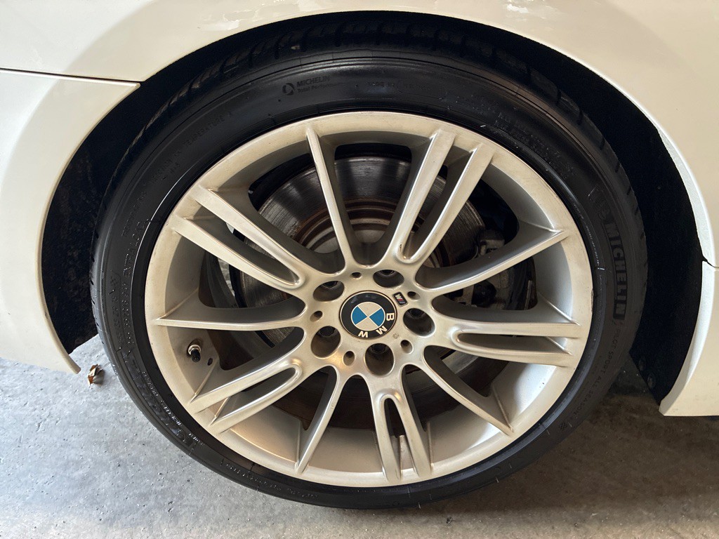 2013 BMW 3 Series Image 5