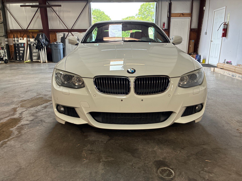 2013 BMW 3 Series Image 6