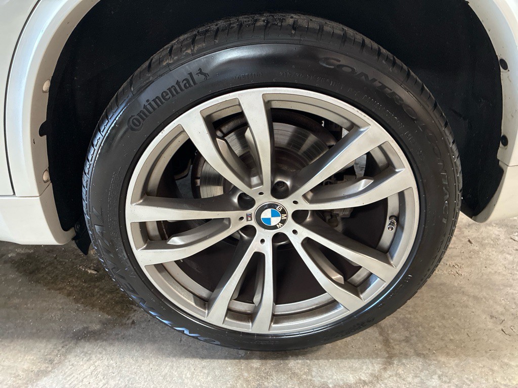 2015 BMW X5 Image 12
